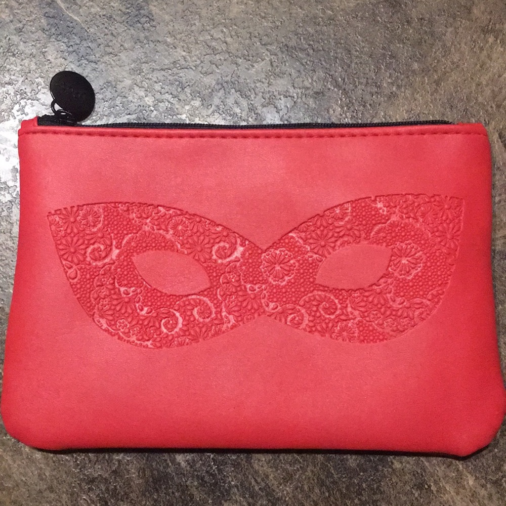 Masquerade Mask Ipsy Bag